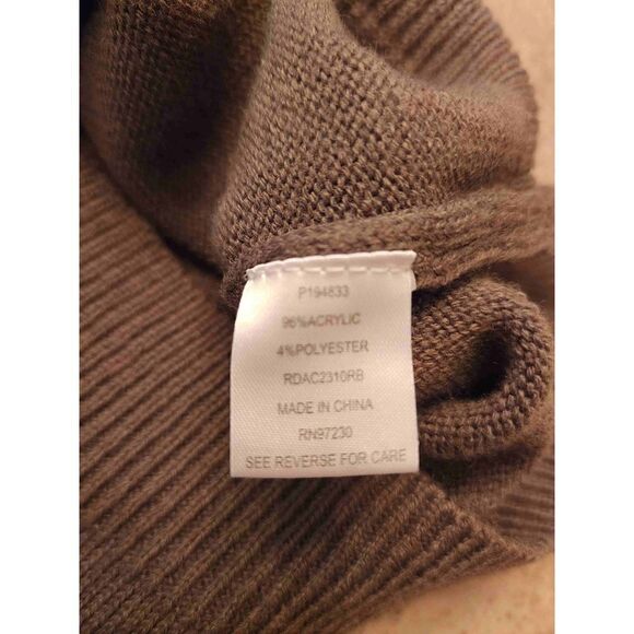 Almost Famous olive green off the shoulder sweater dress size small - Picture 7 of 8